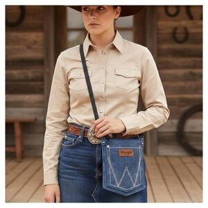 Wrangler Water Repellent Pocket Crossbody